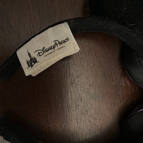 Disneyland Halloween Minnie Ears - Picture 2 of 3